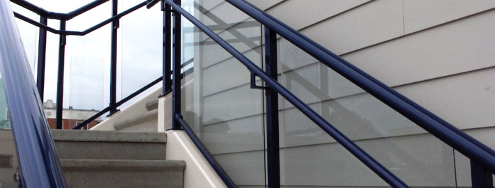 Glass Railing & Handrail on Stairs