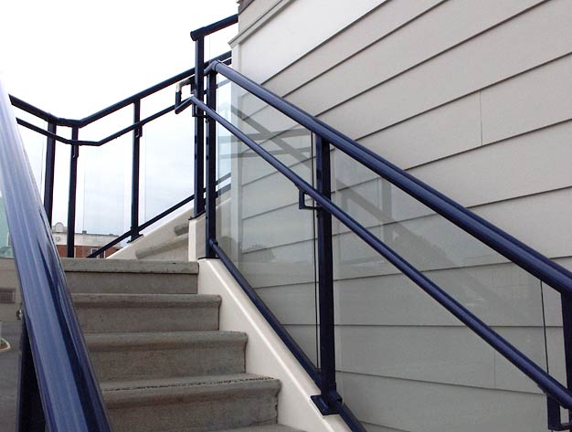 Glass Railing & Handrail on Stairs